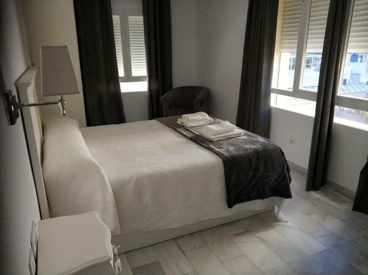 Ferienwohnung Guesting Cayetano Cádiz Exterior foto