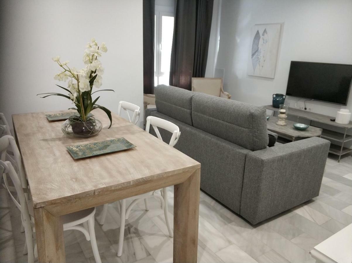 Ferienwohnung Guesting Cayetano Cádiz Exterior foto